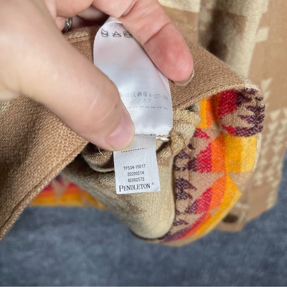 Pendleton Jacquard Barn Jacket Women’s XL 100% Wool Shacket Aztec Yellowstone - Picture 12 of 14